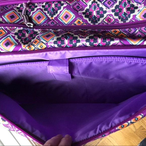 Vera Bradley Travel bag (NWOT) - Picture 12 of 13